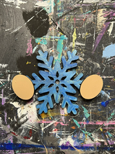 Load image into Gallery viewer, Snowflake Wood Shape, Interchangeable Gnome

